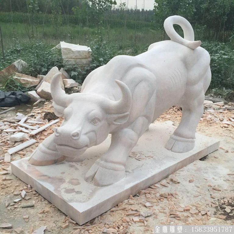 厂家生产定制晚霞红华尔街牛石雕 精致做工石牛 高品质石头雕刻动物雕塑